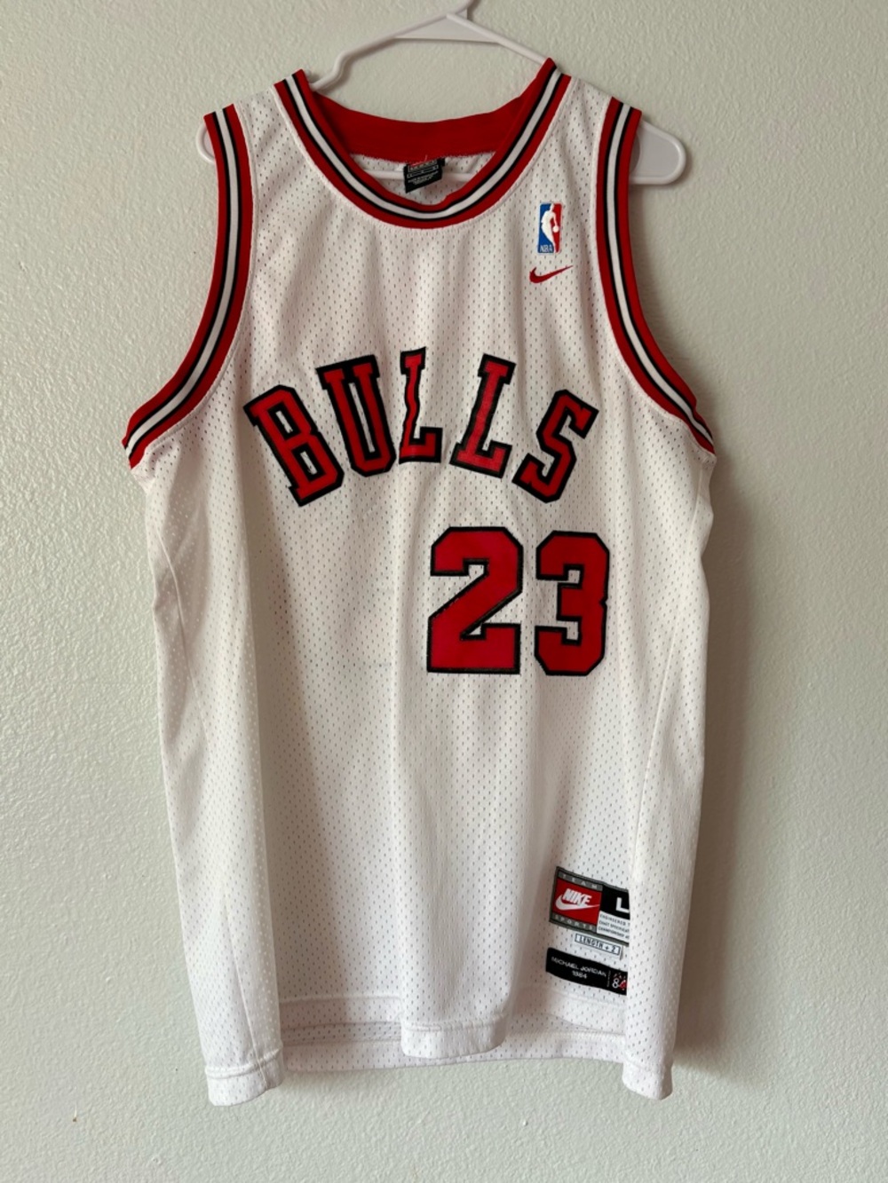 Nike Chicago Bulls Basketball Jersey - Size Large - Picture 2 of 9